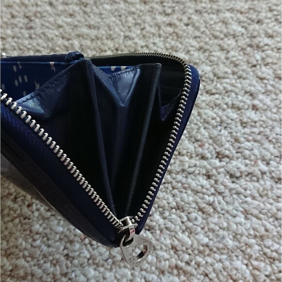 Marc by Marc Jacobs Large Wallet/Clutch in navy - Picture 4 of 15